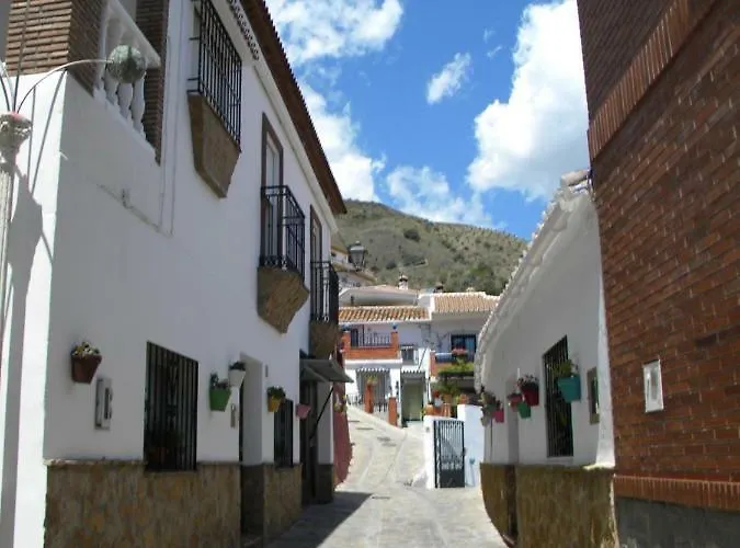 Moclinejo House